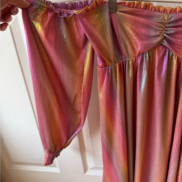 MUMU - Picture 3 of 5